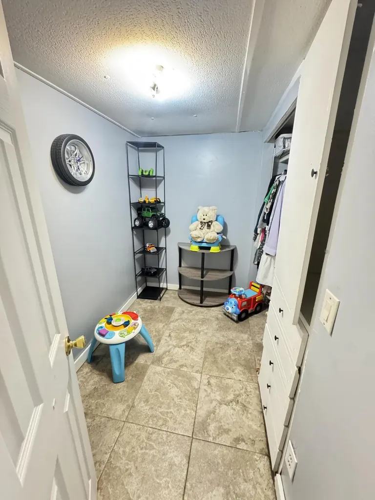 77 Royal Lane Somerset KY 42501