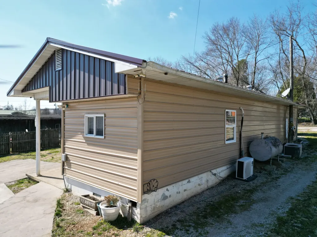 77 Royal Lane Somerset KY 42501