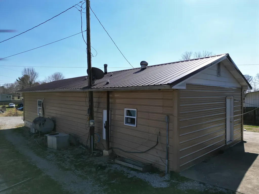 77 Royal Lane Somerset KY 42501