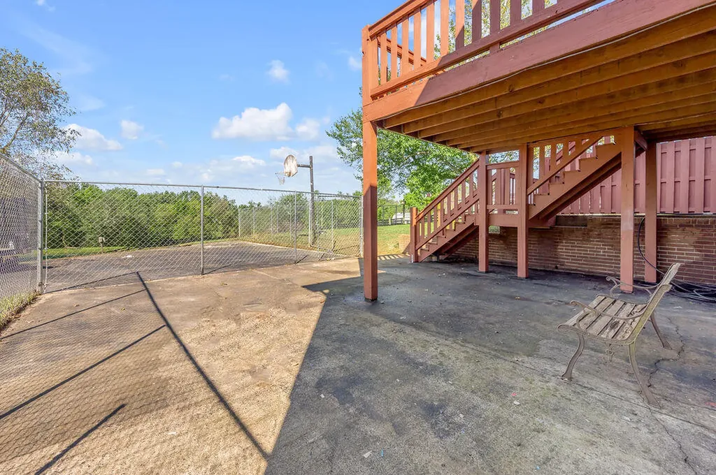 614 Mule Shed Lane Richmond KY 40475