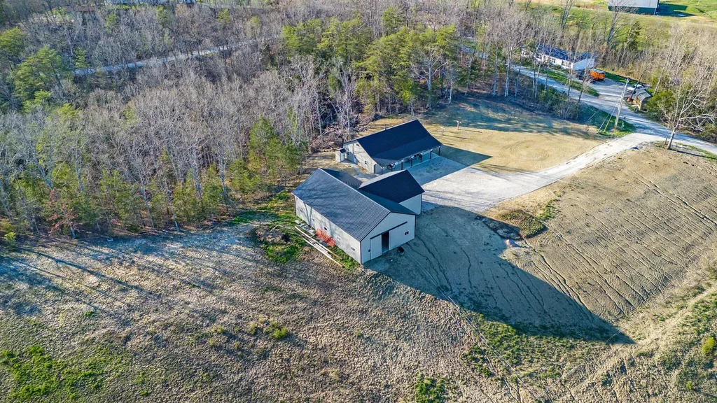 251 Pond Circle Owingsville KY 40360