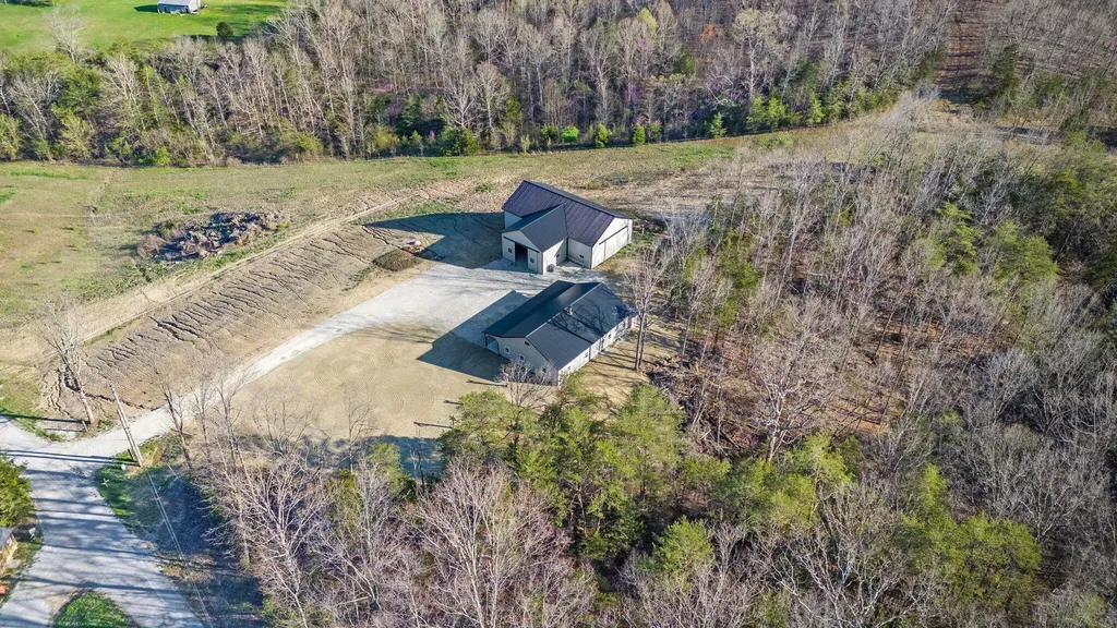 251 Pond Circle Owingsville KY 40360