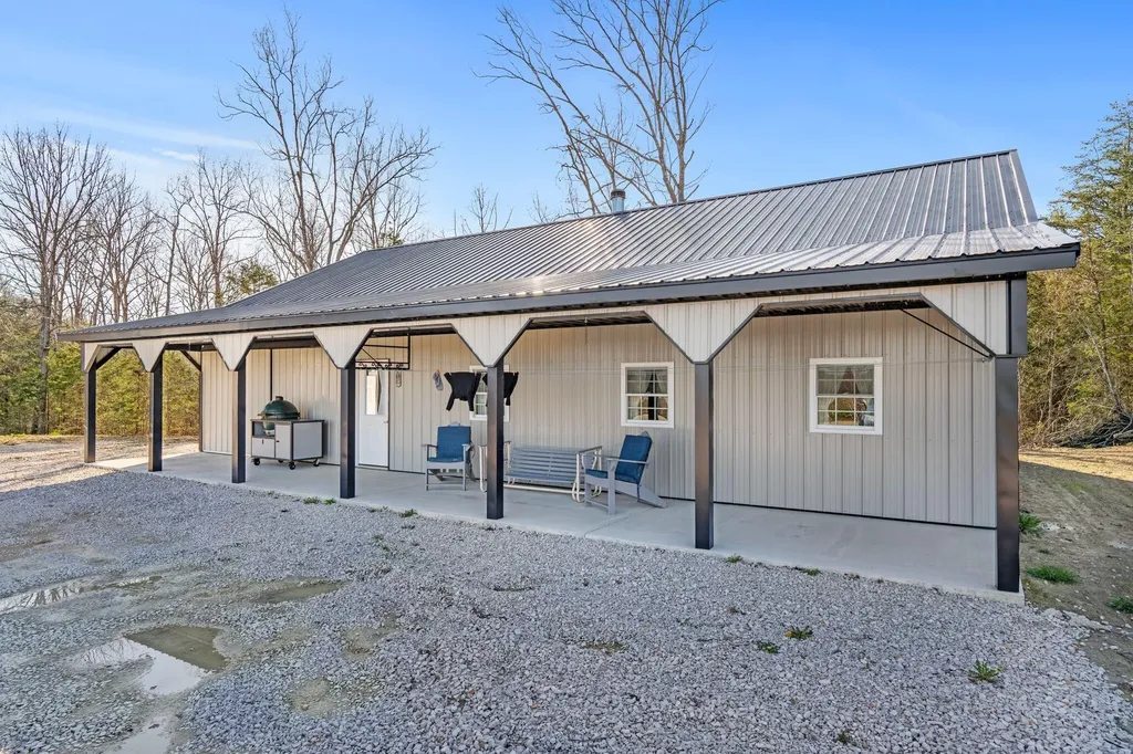 251 Pond Circle Owingsville KY 40360