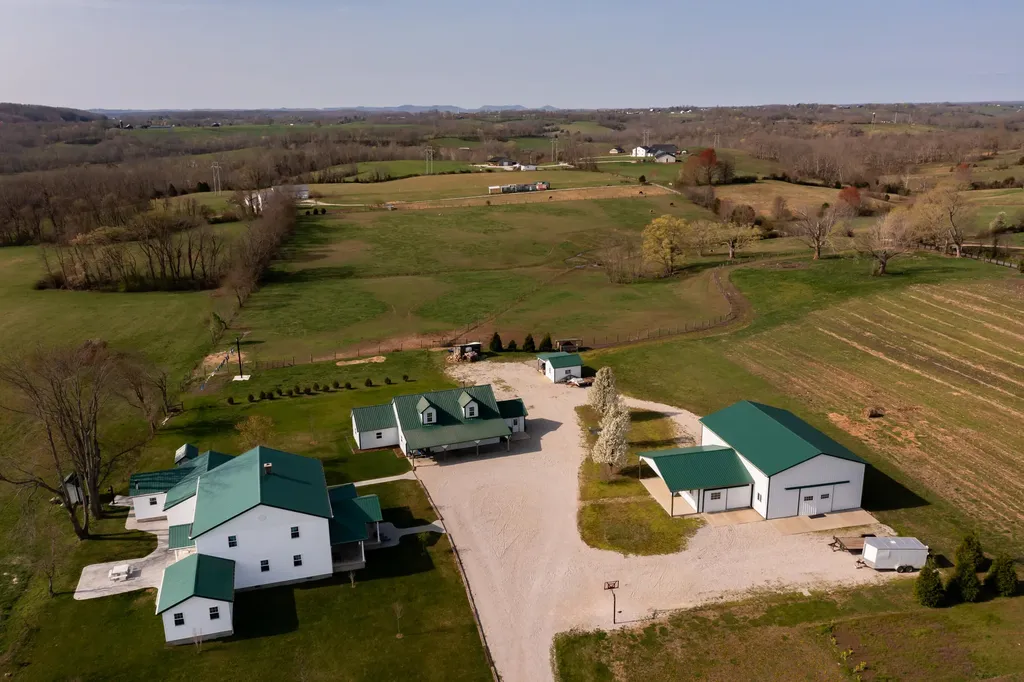 4241 Kendall Springs Road Owingsville KY 40360