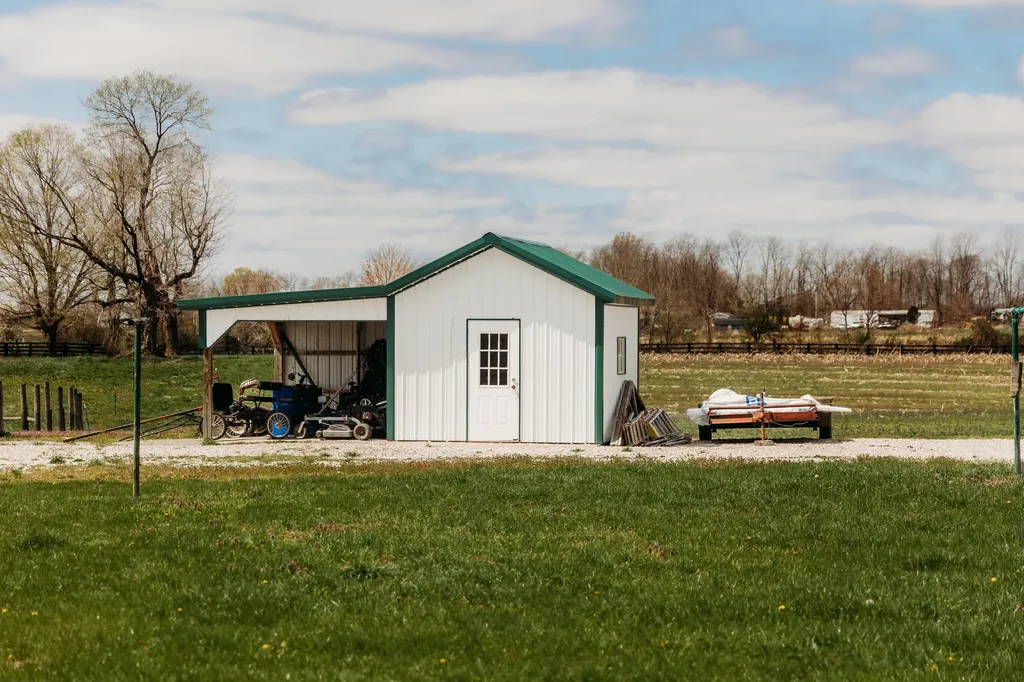 4241 Kendall Springs Road Owingsville KY 40360