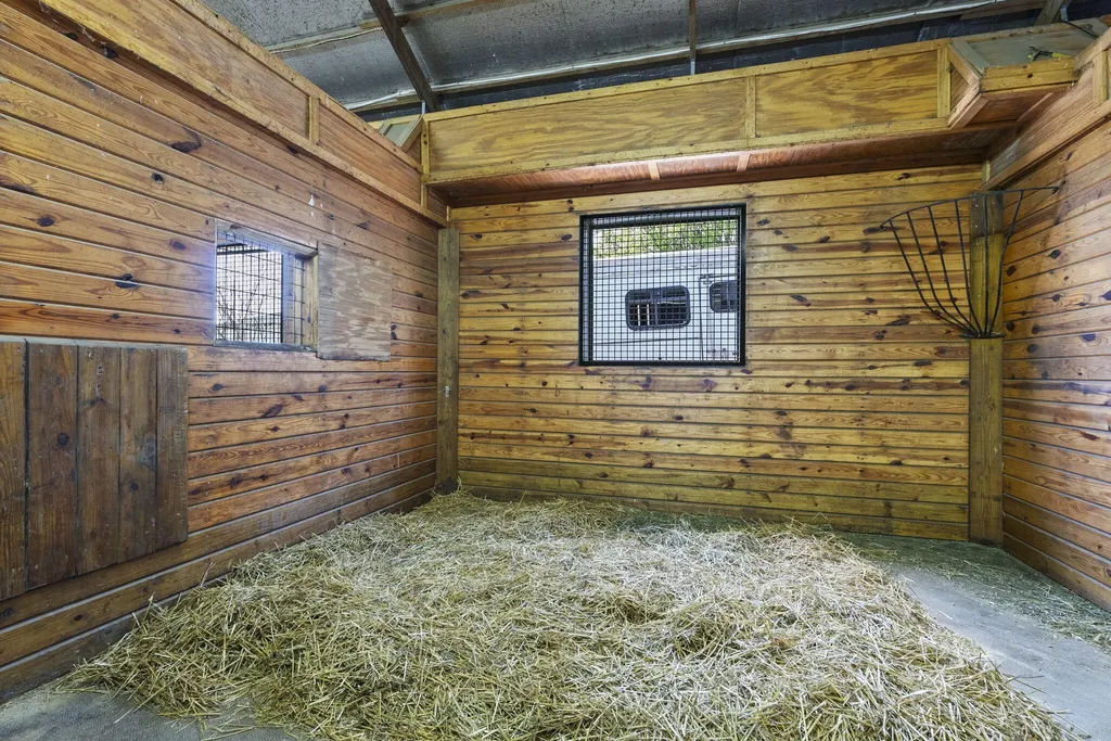 140 Seahawk Trail Midway KY 40347