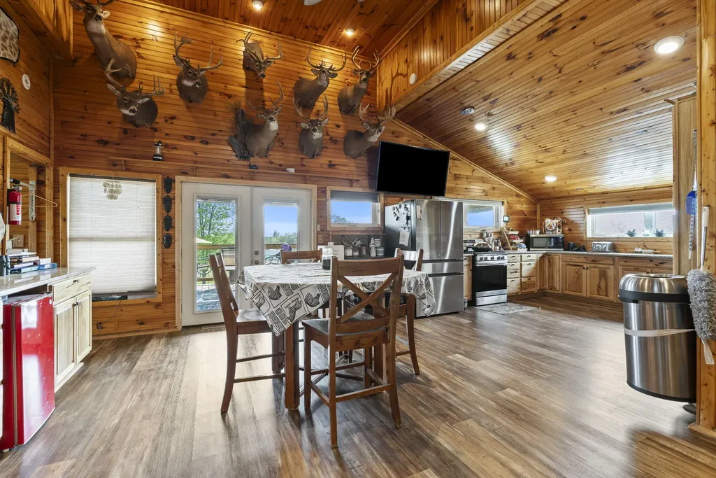 140 Seahawk Trail Midway KY 40347
