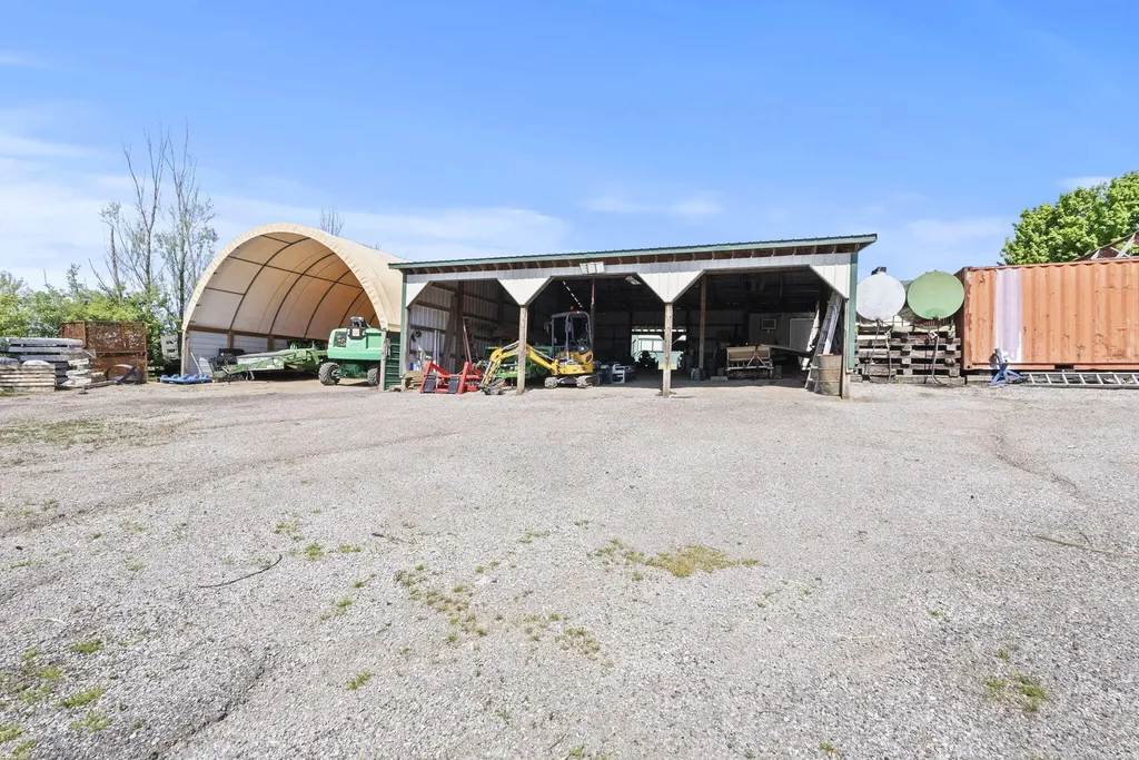 140 Seahawk Trail Midway KY 40347
