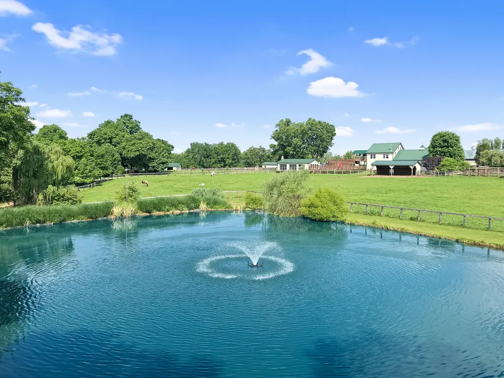 140 Seahawk Trail Midway KY 40347