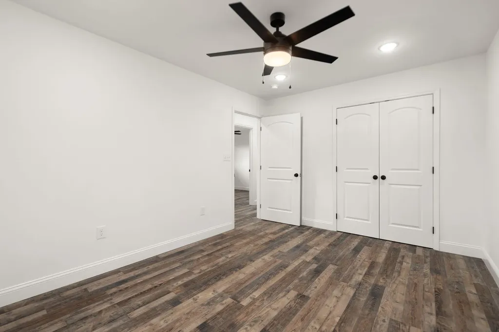 827 Pine Hill Brock Road London KY 40741
