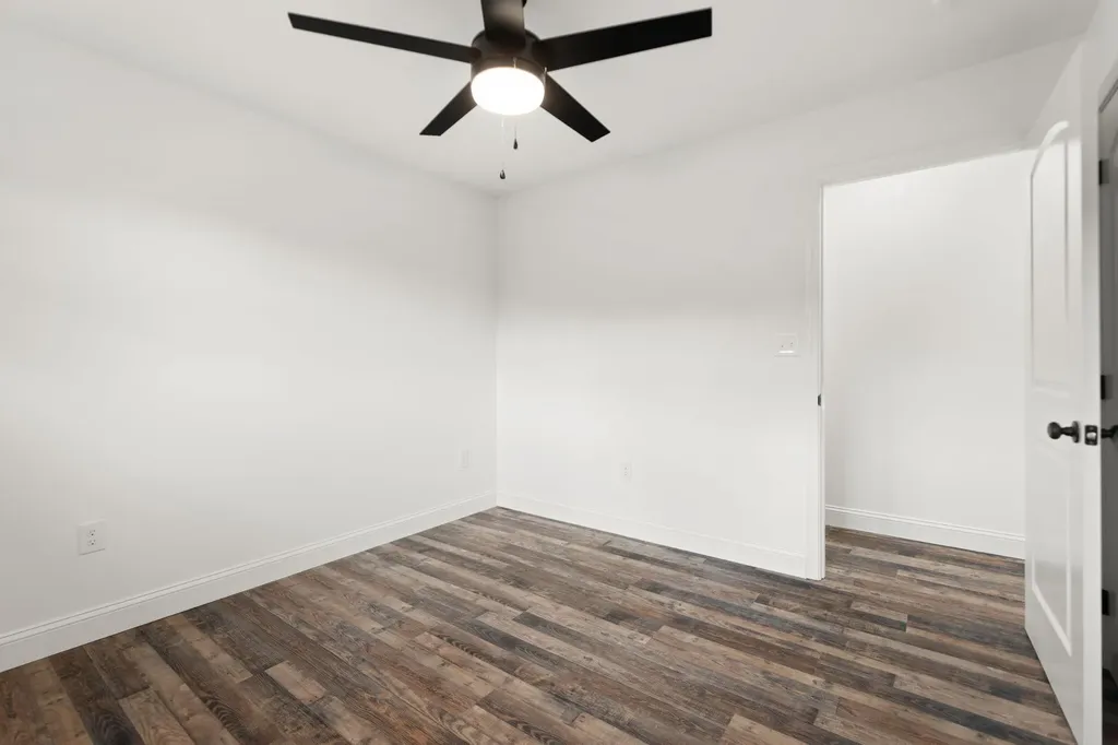 827 Pine Hill Brock Road London KY 40741