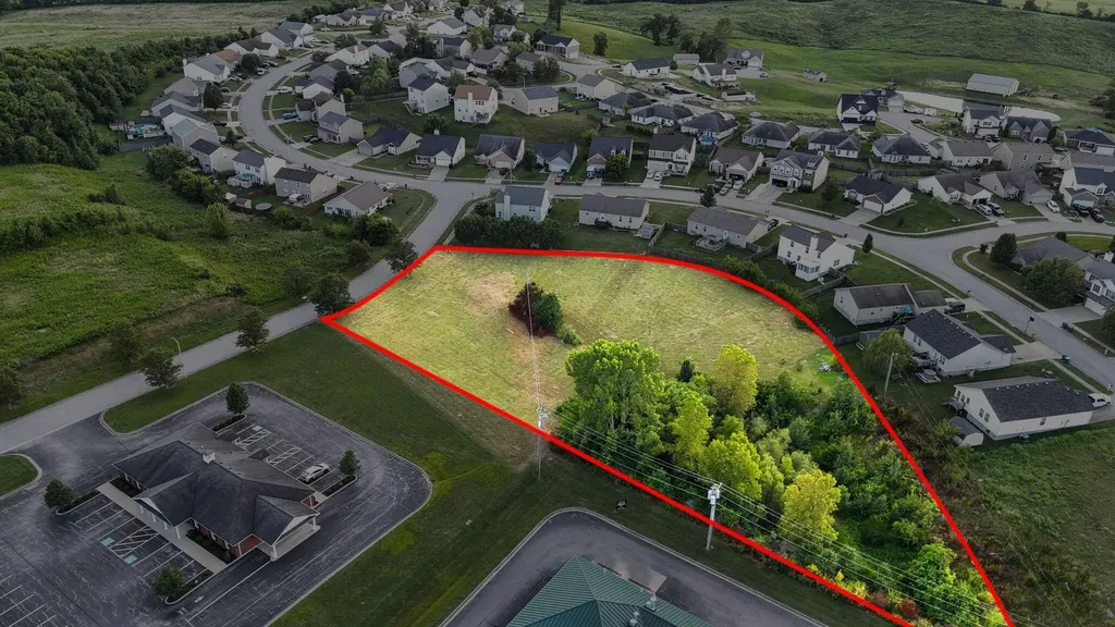 Lot #1 Briar Creek Lawrenceburg KY 40342