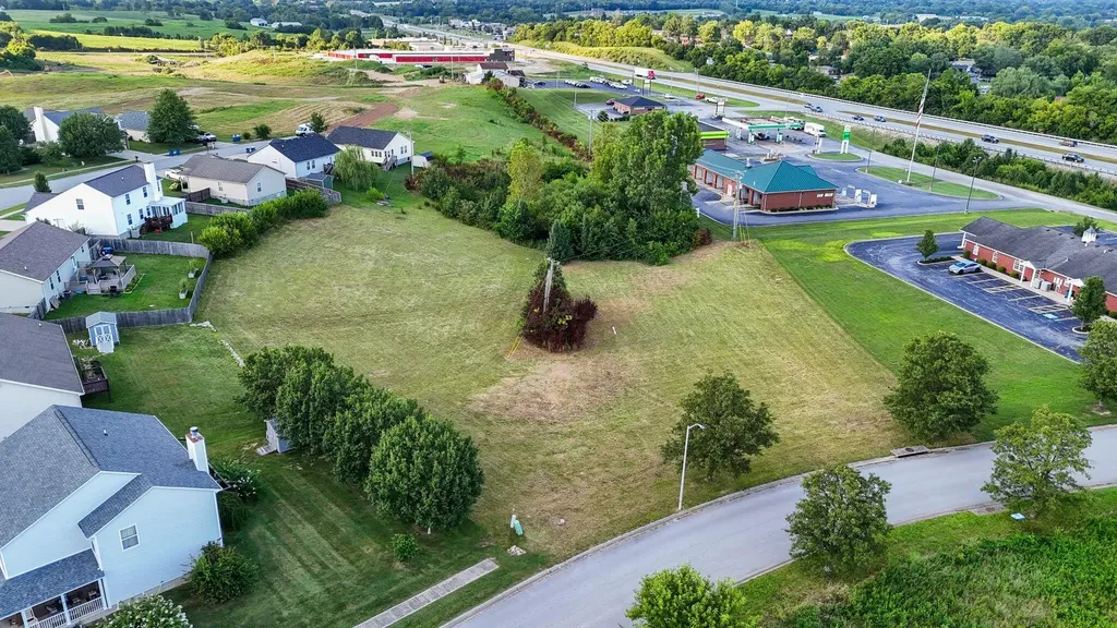 Lot #1 Briar Creek Lawrenceburg KY 40342