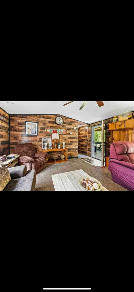 82 Fairview Farm Lane Inez KY 41224