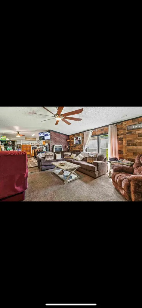 82 Fairview Farm Lane Inez KY 41224