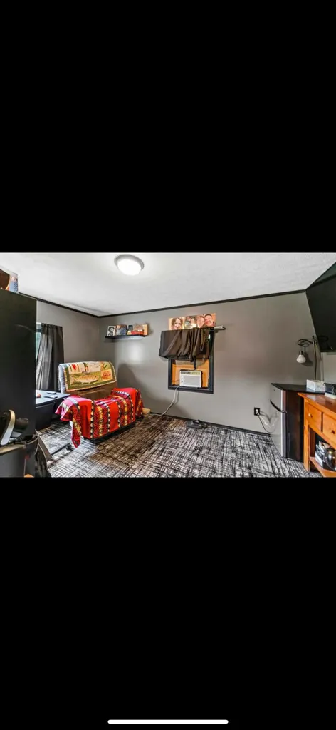 82 Fairview Farm Lane Inez KY 41224