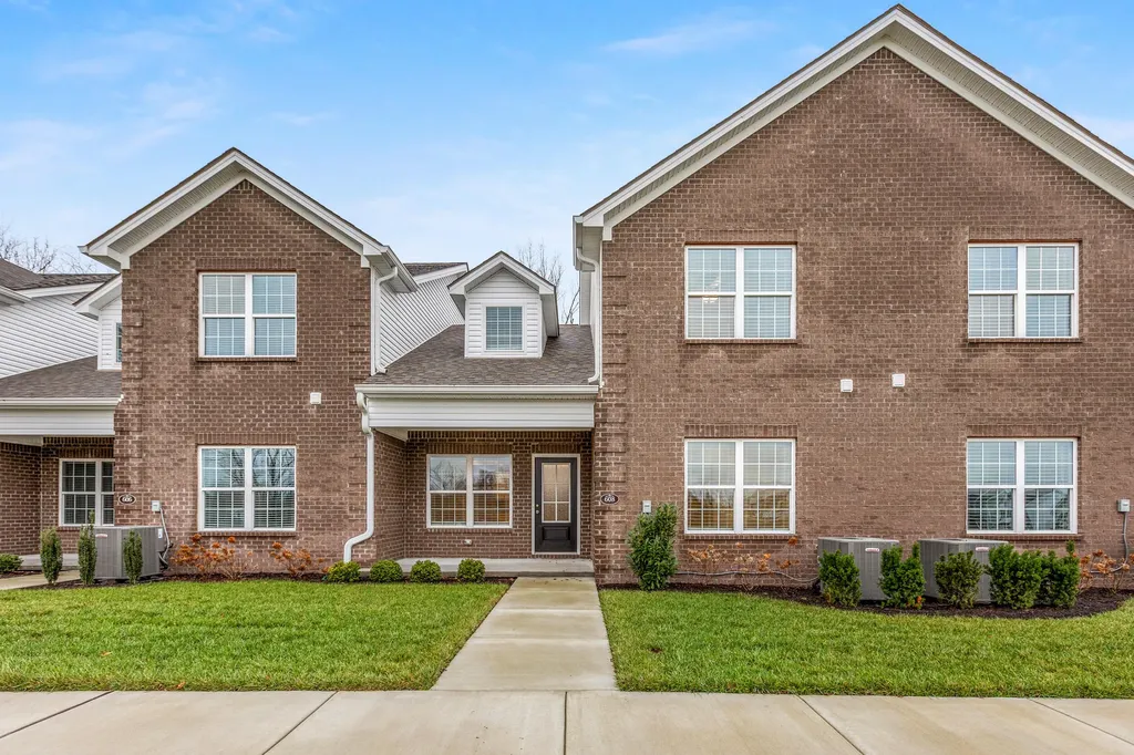 608 Silver Springs Drive Lexington KY 40511