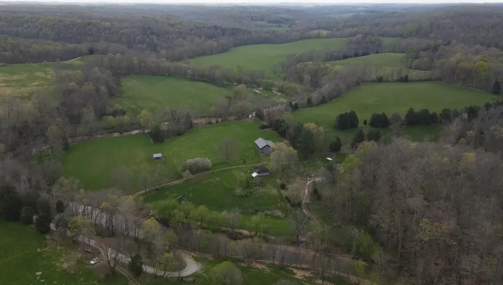 667 Troutstream Road Dunnville KY 42528