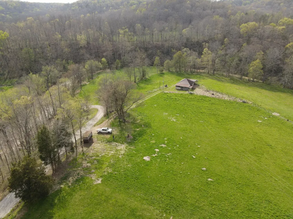 667 Troutstream Road Dunnville KY 42528