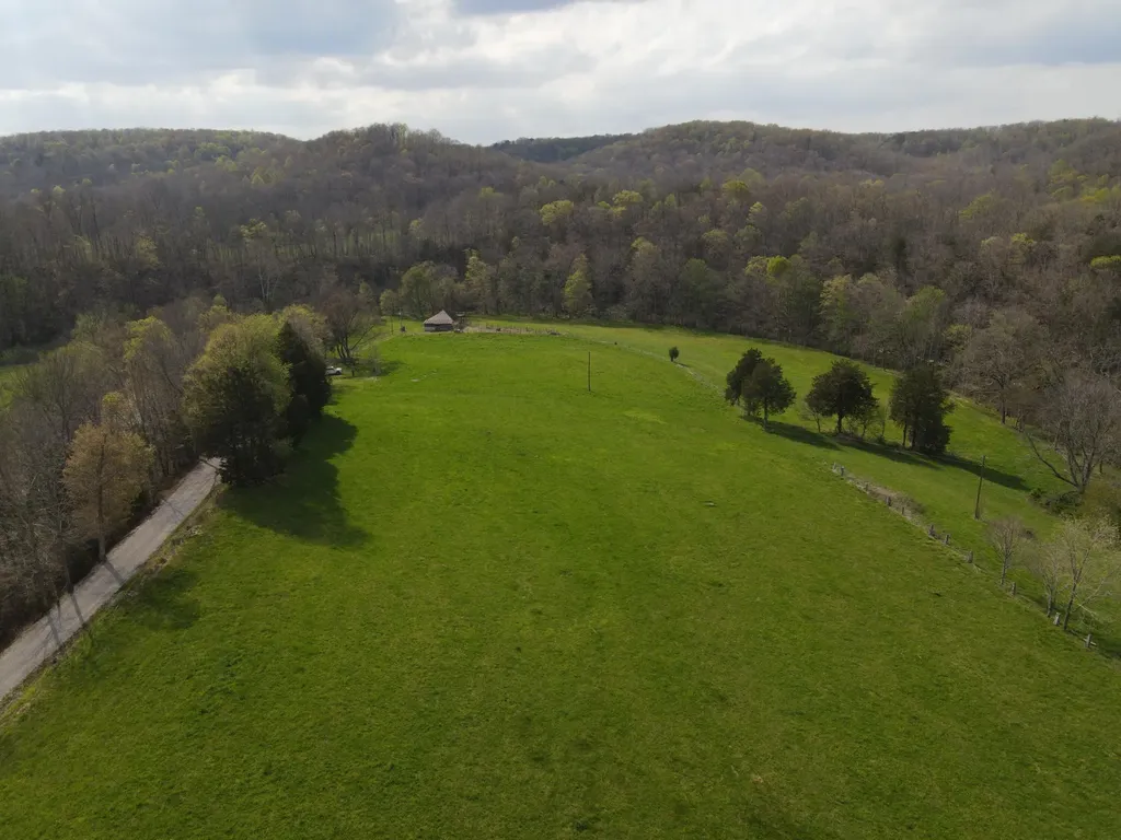 667 Troutstream Road Dunnville KY 42528