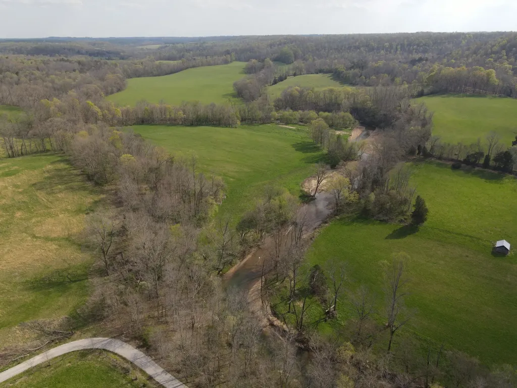 667 Troutstream Road Dunnville KY 42528