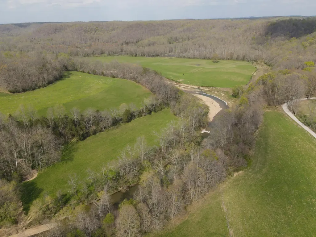 667 Troutstream Road Dunnville KY 42528