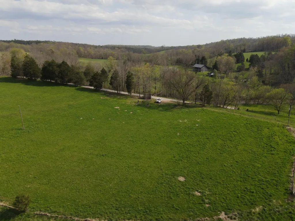 667 Troutstream Road Dunnville KY 42528