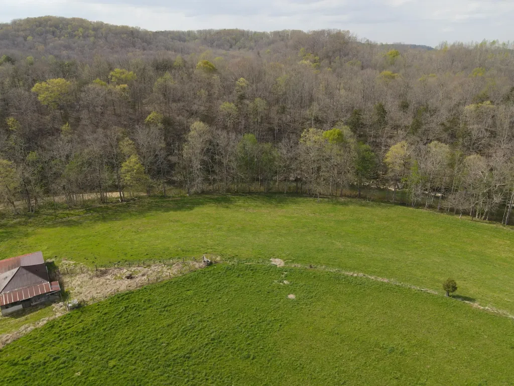 667 Troutstream Road Dunnville KY 42528
