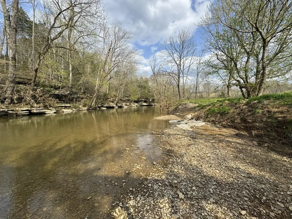 667 Troutstream Road Dunnville KY 42528