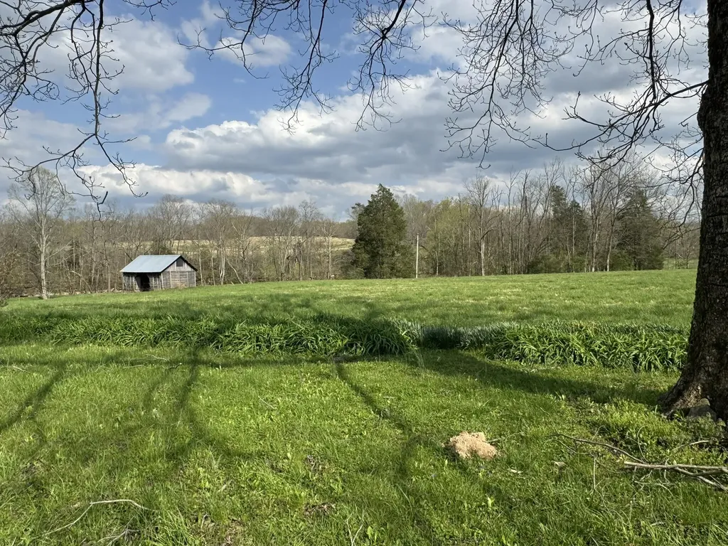 667 Troutstream Road Dunnville KY 42528