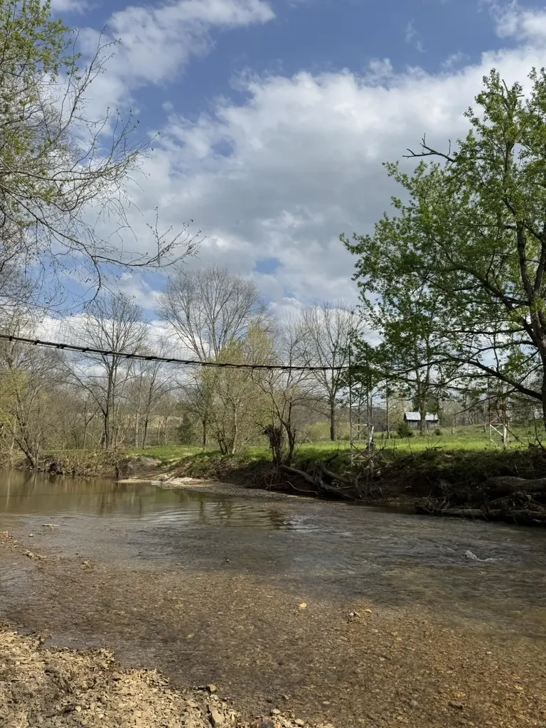 667 Troutstream Road Dunnville KY 42528