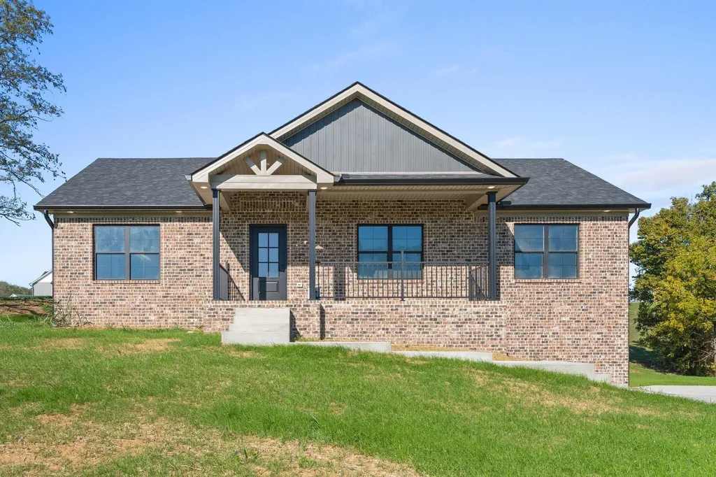 117 Aysia Avenue Paint Lick KY 40461
