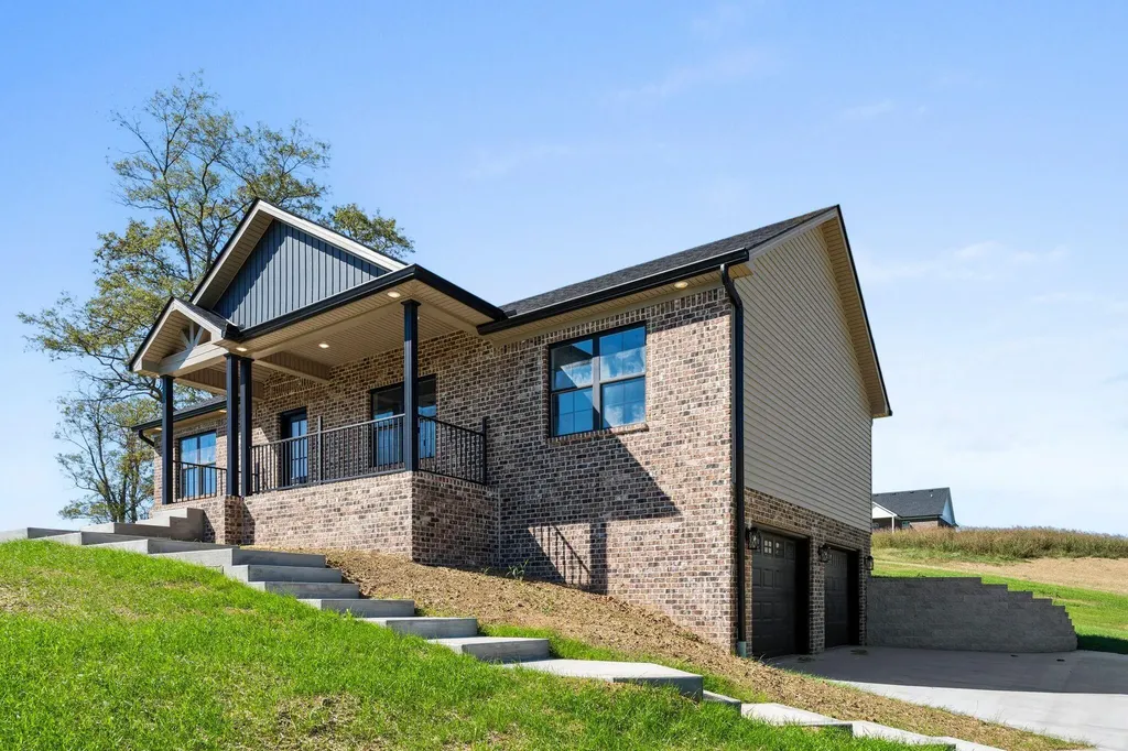 117 Aysia Avenue Paint Lick KY 40461