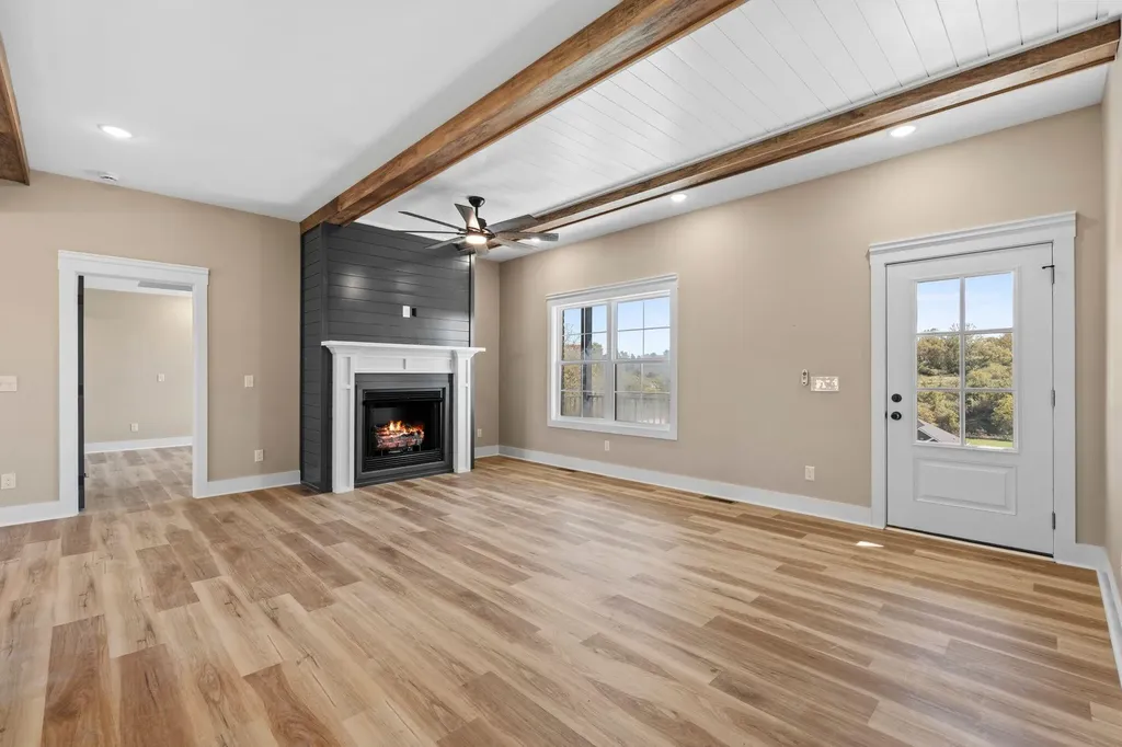 117 Aysia Avenue Paint Lick KY 40461