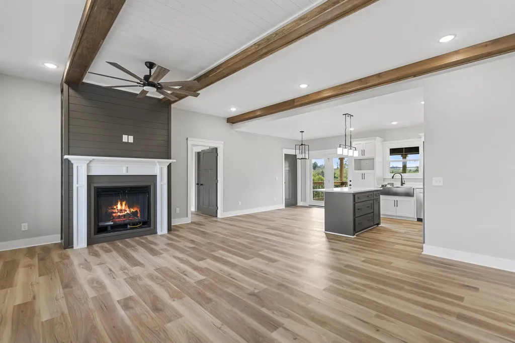 109 Liam Way Paint Lick KY 40461