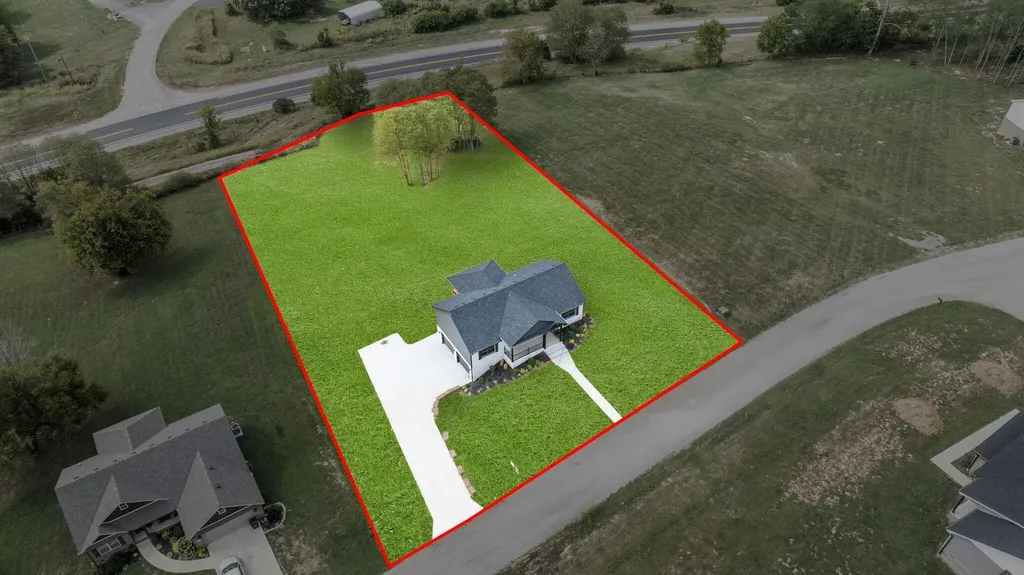 109 Liam Way Paint Lick KY 40461