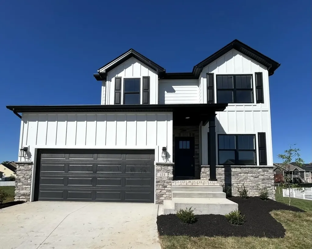 123 Charleston Circle Georgetown KY 40324