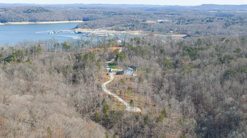012 Wake Shore Drive Monticello KY 42633