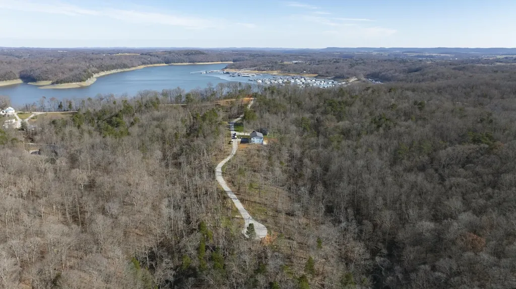012 Wake Shore Drive Monticello KY 42633