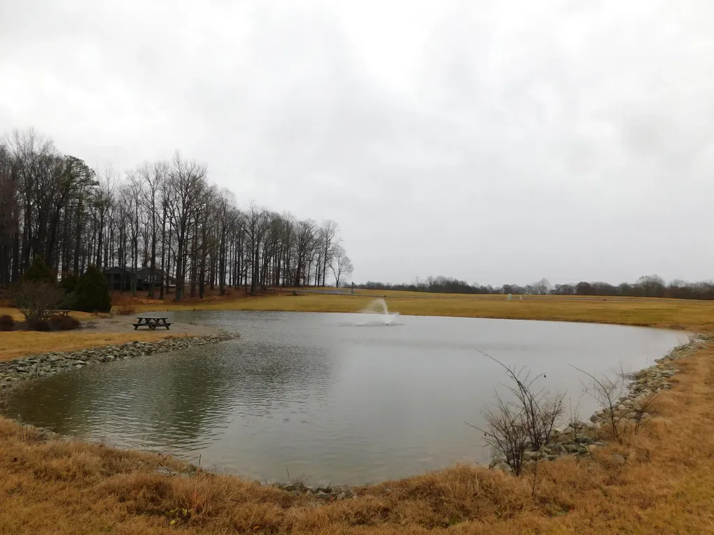 Lot 8 Creekside Boulevard Russell Springs KY 42642