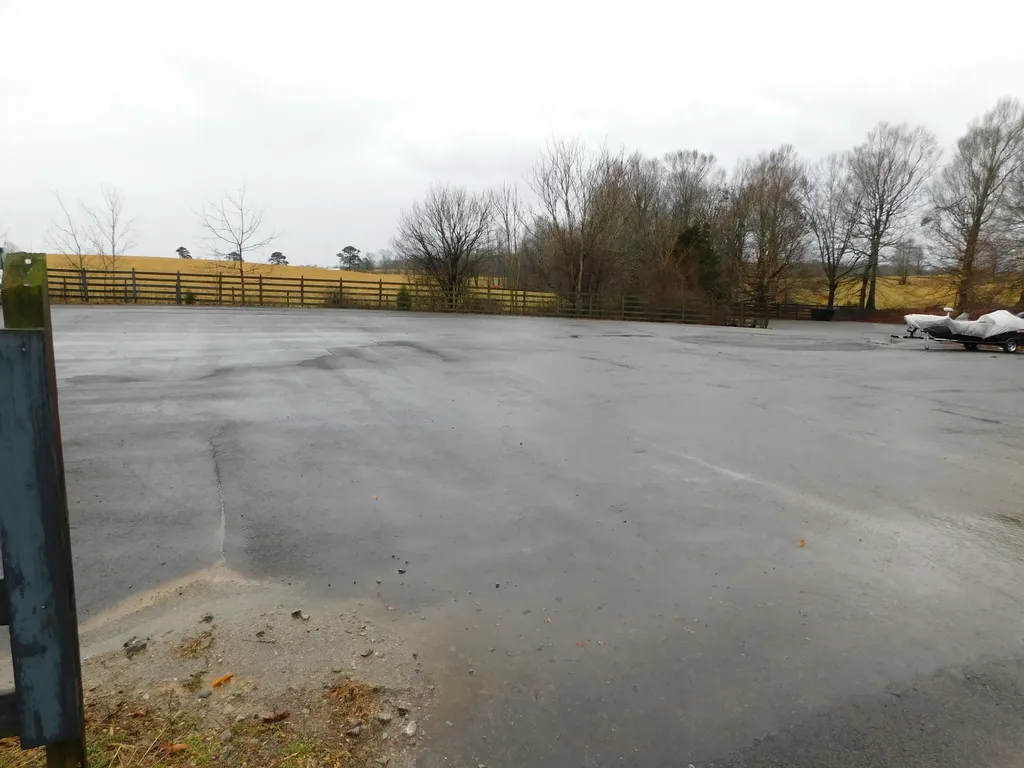 Lot 8 Creekside Boulevard Russell Springs KY 42642