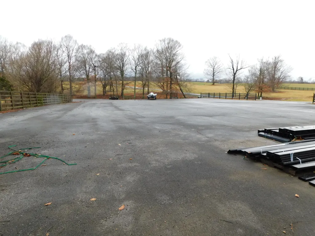 Lot 8 Creekside Boulevard Russell Springs KY 42642
