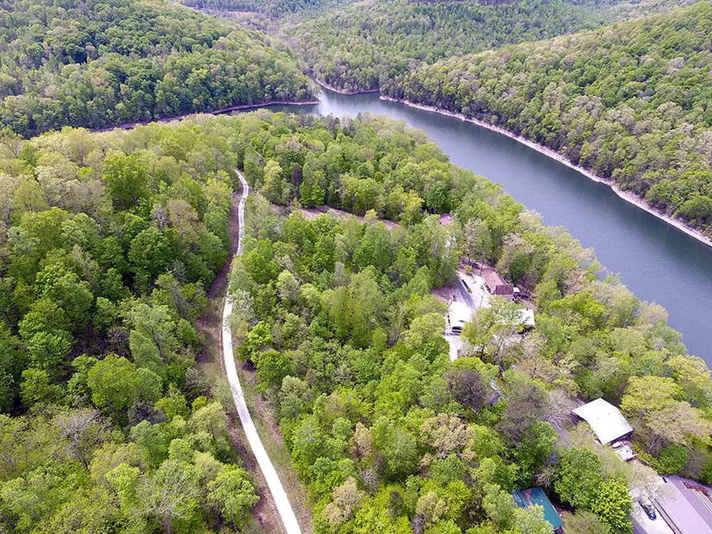 Tract 1 Dogwood Drive Whitley City KY 42653