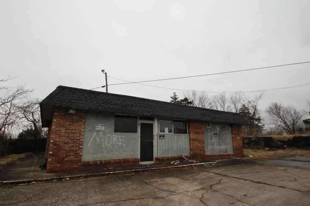 1940 Willisburg Road Lawrenceburg KY 40342