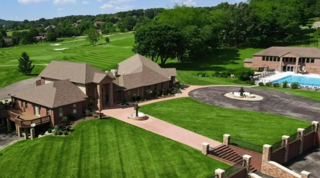 126 Beechwood Drive London KY 40744