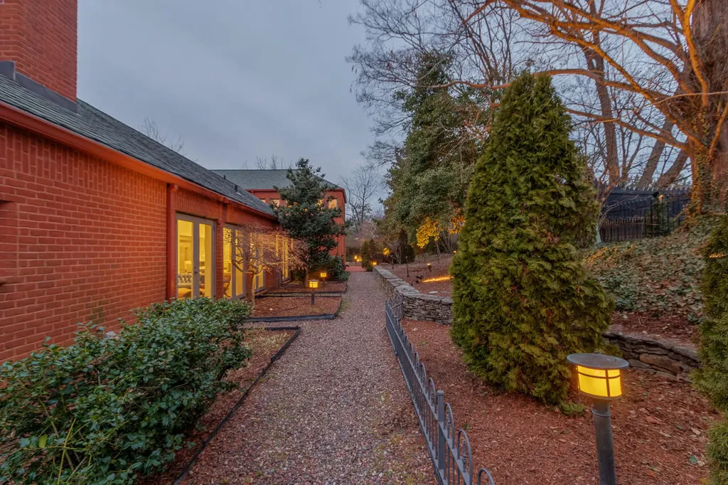 3105 Warrenwood Wynd Lexington KY 40502