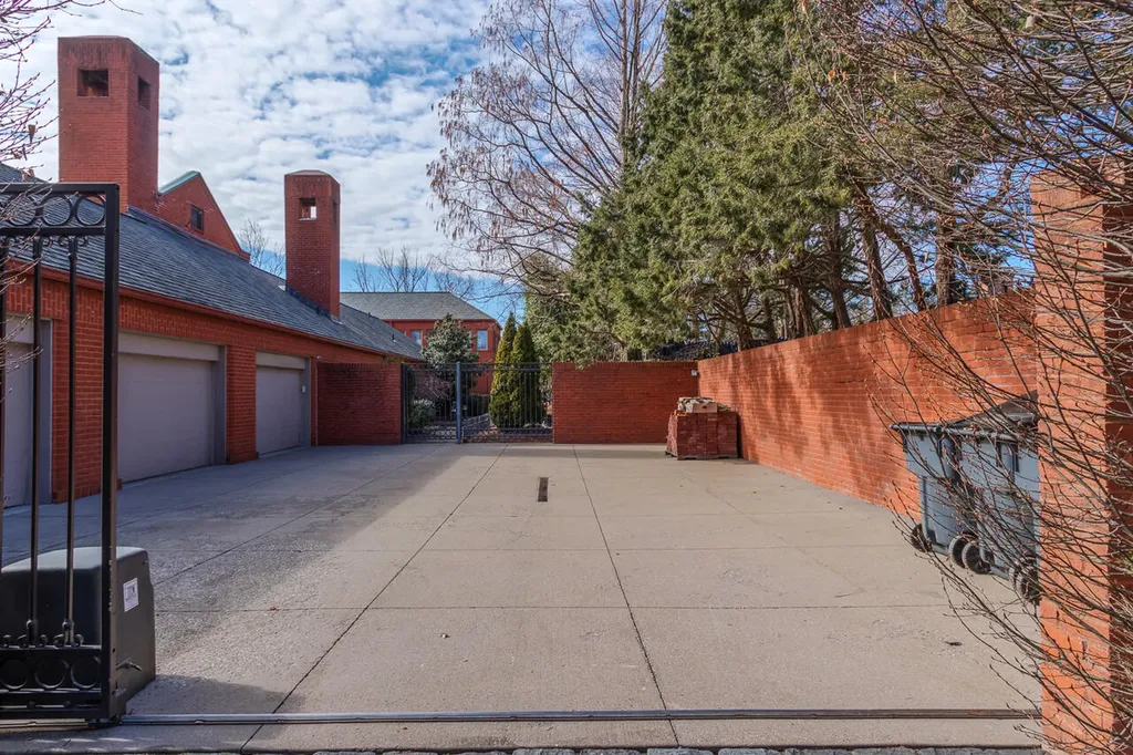 3105 Warrenwood Wynd Lexington KY 40502