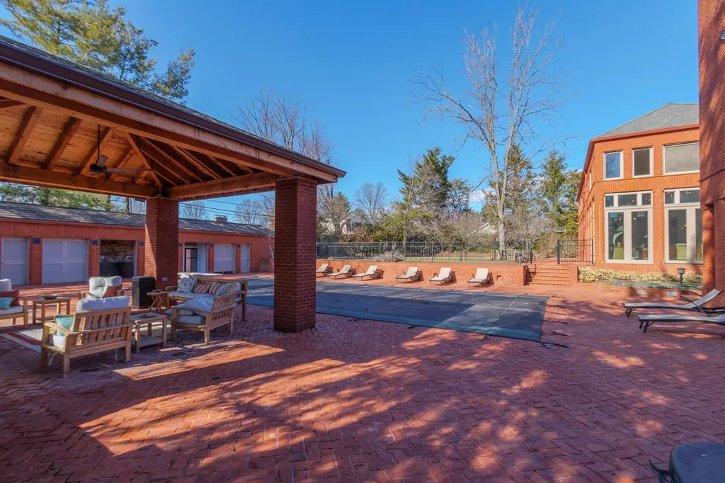 3105 Warrenwood Wynd Lexington KY 40502