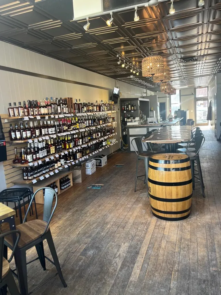 227-229 W Broadway Street Frankfort KY 40601