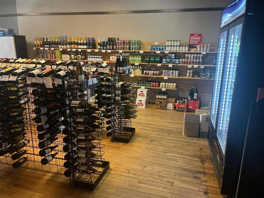 227-229 W Broadway Street Frankfort KY 40601